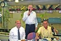 On the right: David Hermesh, Yehuda Barkan and Amo