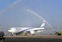 The Boeing 747-400 that was built in 1996 will be dekivered next week. El Al operates at present a fleet of five 747-400 jumbo jets