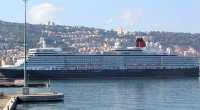 Queen Elizabeth drops in on Haifa