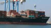 Due to bad weather divers had difficulties taking the containers out. The "Zim Constanza" sailed to Haifa Port for repair work