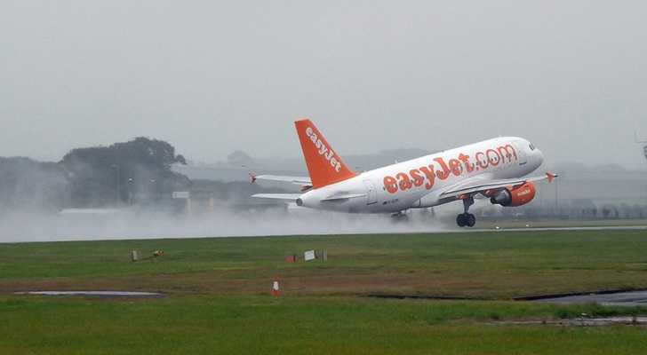 French Civil Aviation Authorities rejected easyJet's application for three weekly Tel Aviv-Paris flights