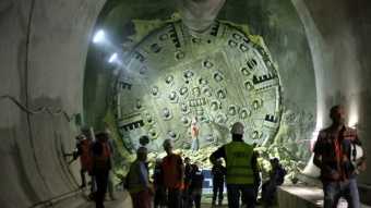 The tunnel forms part of the Jerusalem Tel Aviv fast rail link and extends 11.6 kilometers in the Jerusalem hills