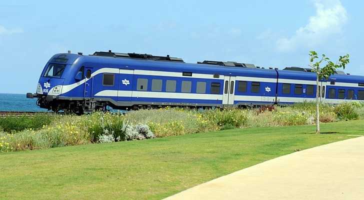 Israel Railways passenger traffic in first half of 2015 up 6%